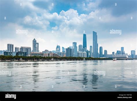 東興市有哪些景點：一探其旅游胜地之繁盛風光